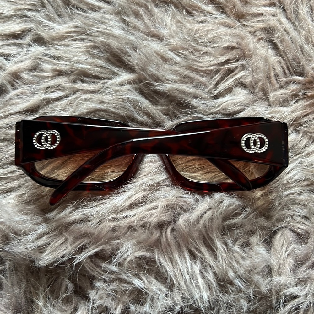 Fashion sunglasses